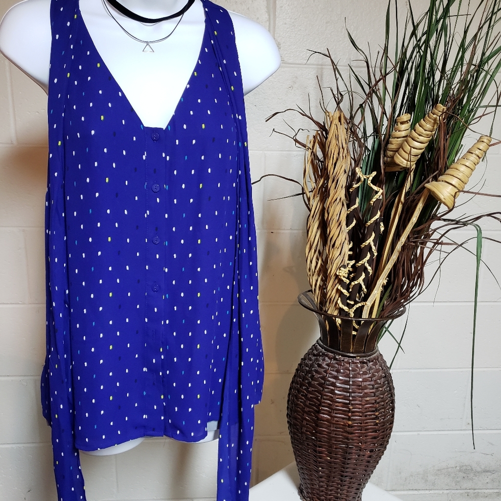 HP!🥳Worthington polka-dot blouse